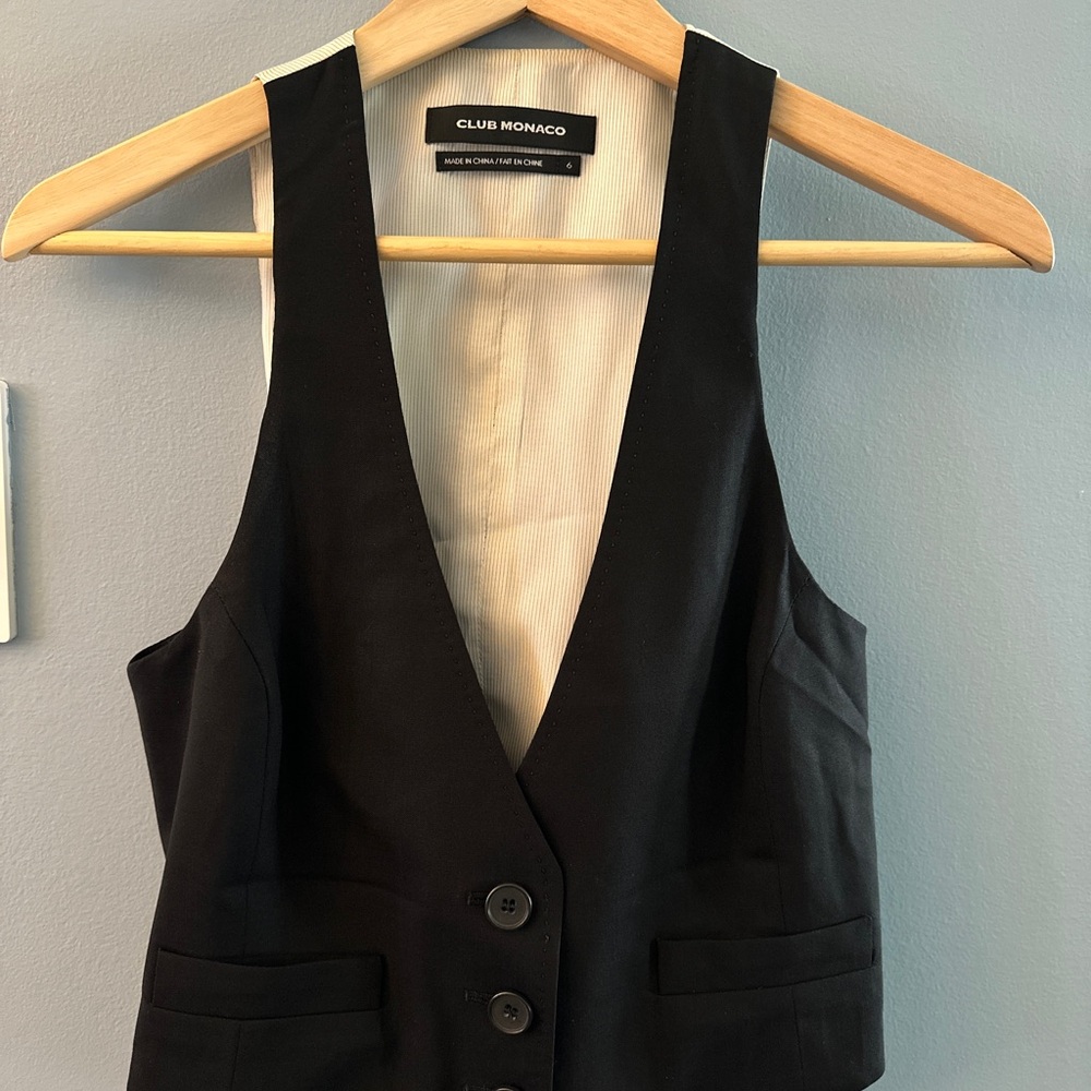 Club Monaco Black Cropped Vest